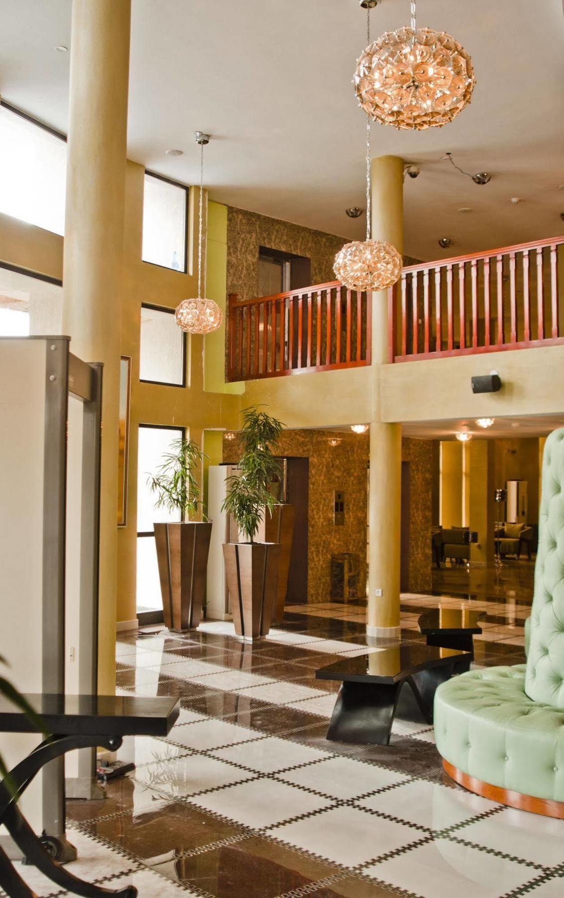 South Star International Hotel أواسا المظهر الخارجي الصورة